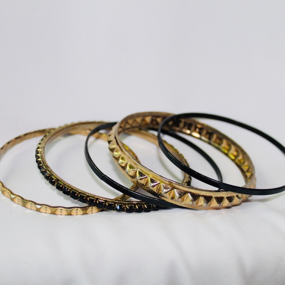 Bangles - Picture 2 of 3